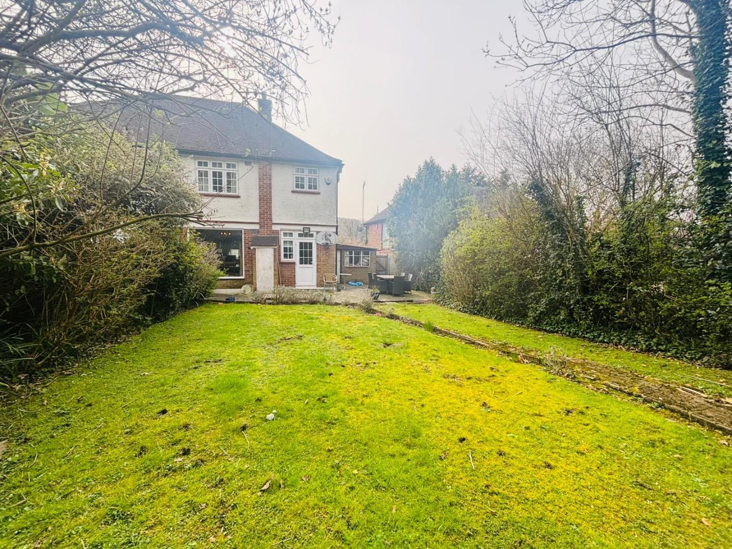 Reddings Close, Mill Hill, NW7, London